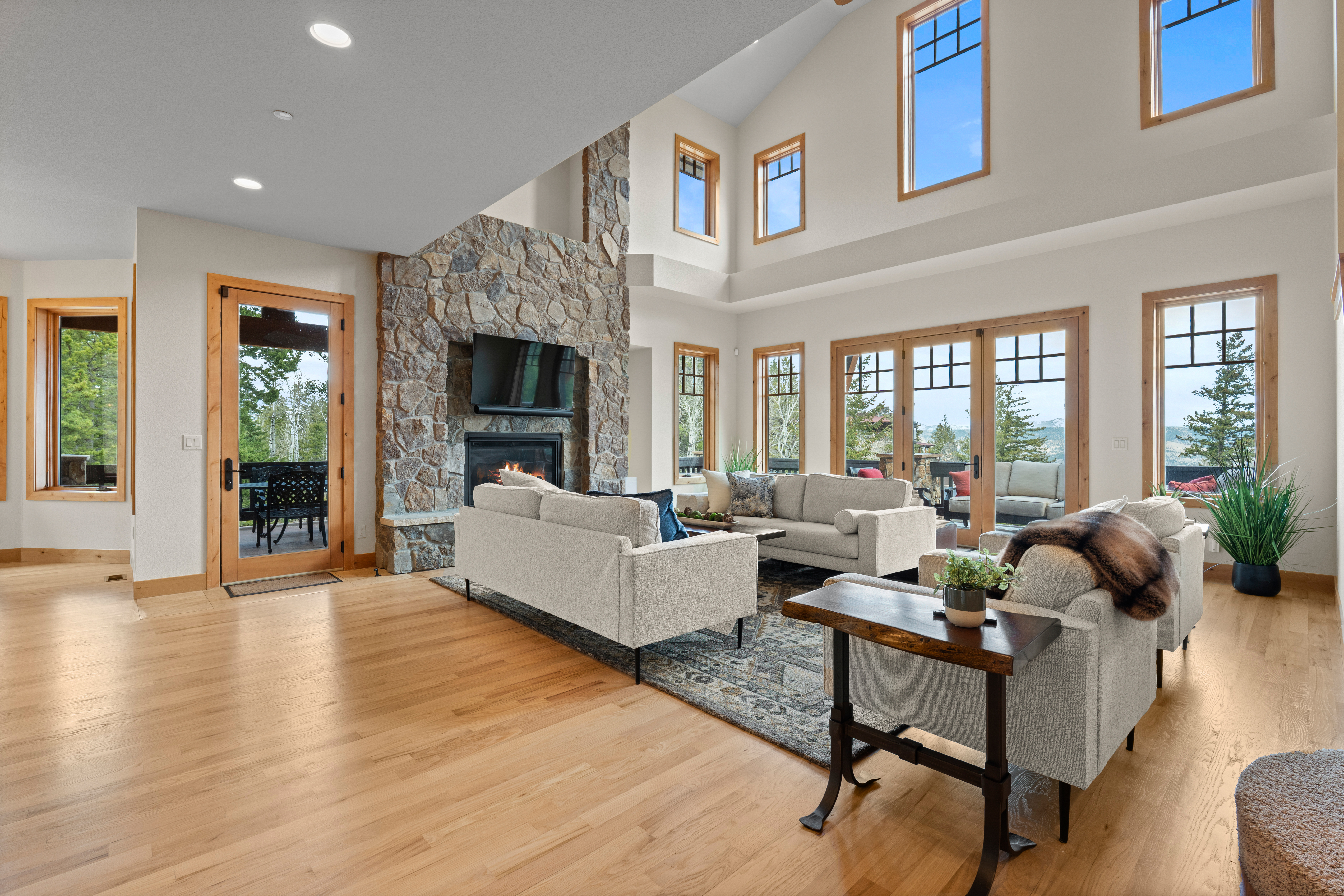  Luxury Mountain retreat with over 7,000 SF - 物件實景