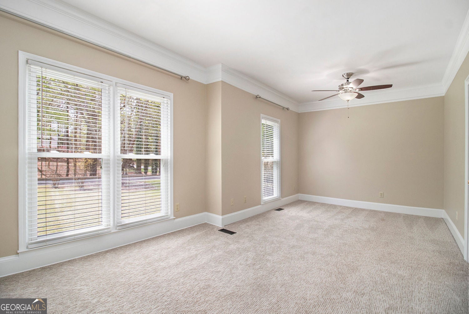 Tyrone, Georgia, 30290, United States, 4 Bedrooms Bedrooms, ,6 BathroomsBathrooms,Residential,For Sale,1894607
