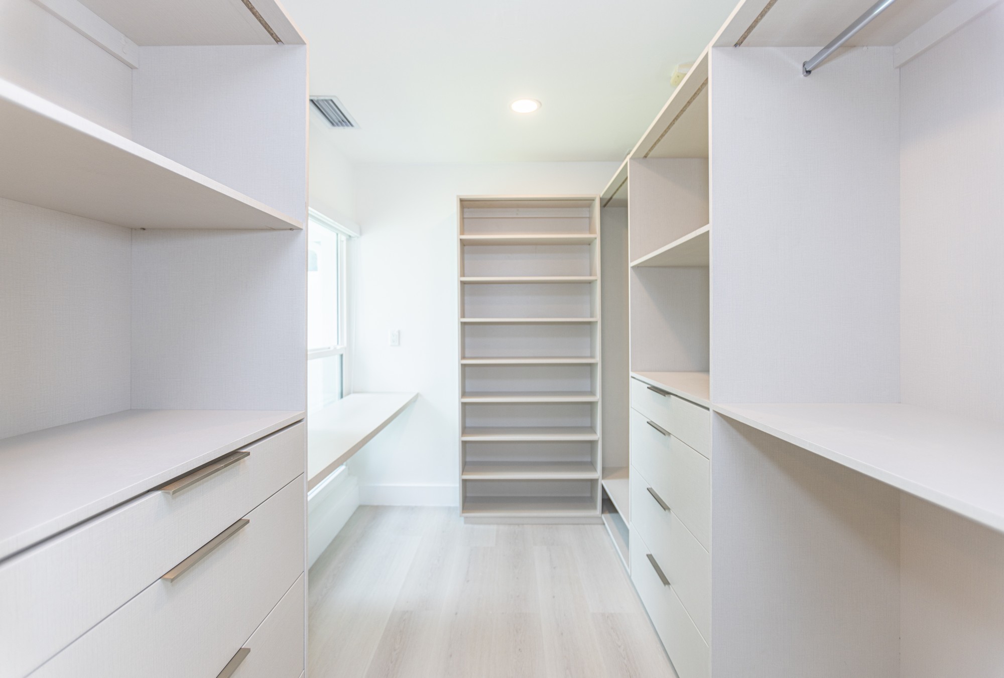  1690 Daytonia Rd, Miami Beach, FL, 33141 - 物件實景