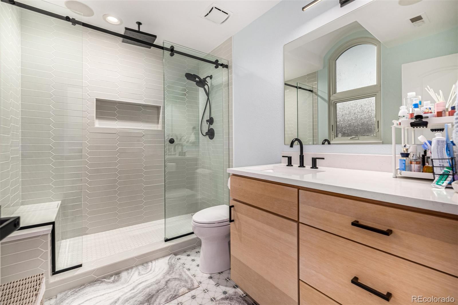 Lone Tree, Colorado, 80124, United States, 6 Bedrooms Bedrooms, ,8 BathroomsBathrooms,Residential,For Sale,1977515