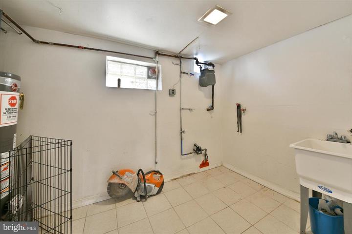 Philadelphia, Pennsylvania, 19111, United States, 4 Bedrooms Bedrooms, ,2 BathroomsBathrooms,Residential,For Sale,1976665