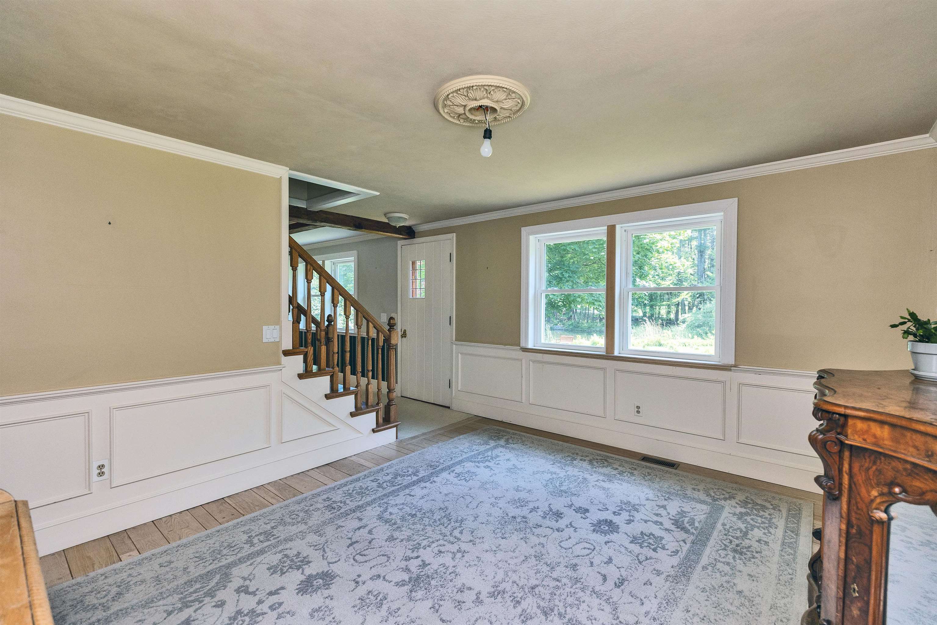 Mont Vernon, New Hampshire, 03057, United States, 3 Bedrooms Bedrooms, ,2 BathroomsBathrooms,Residential,For Sale,1868452