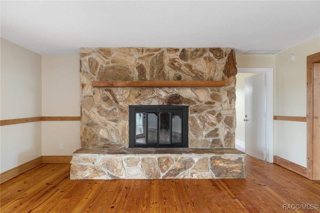 Floral City, Florida, 34436, United States, 3 Bedrooms Bedrooms, ,3 BathroomsBathrooms,Residential,For Sale,1982480