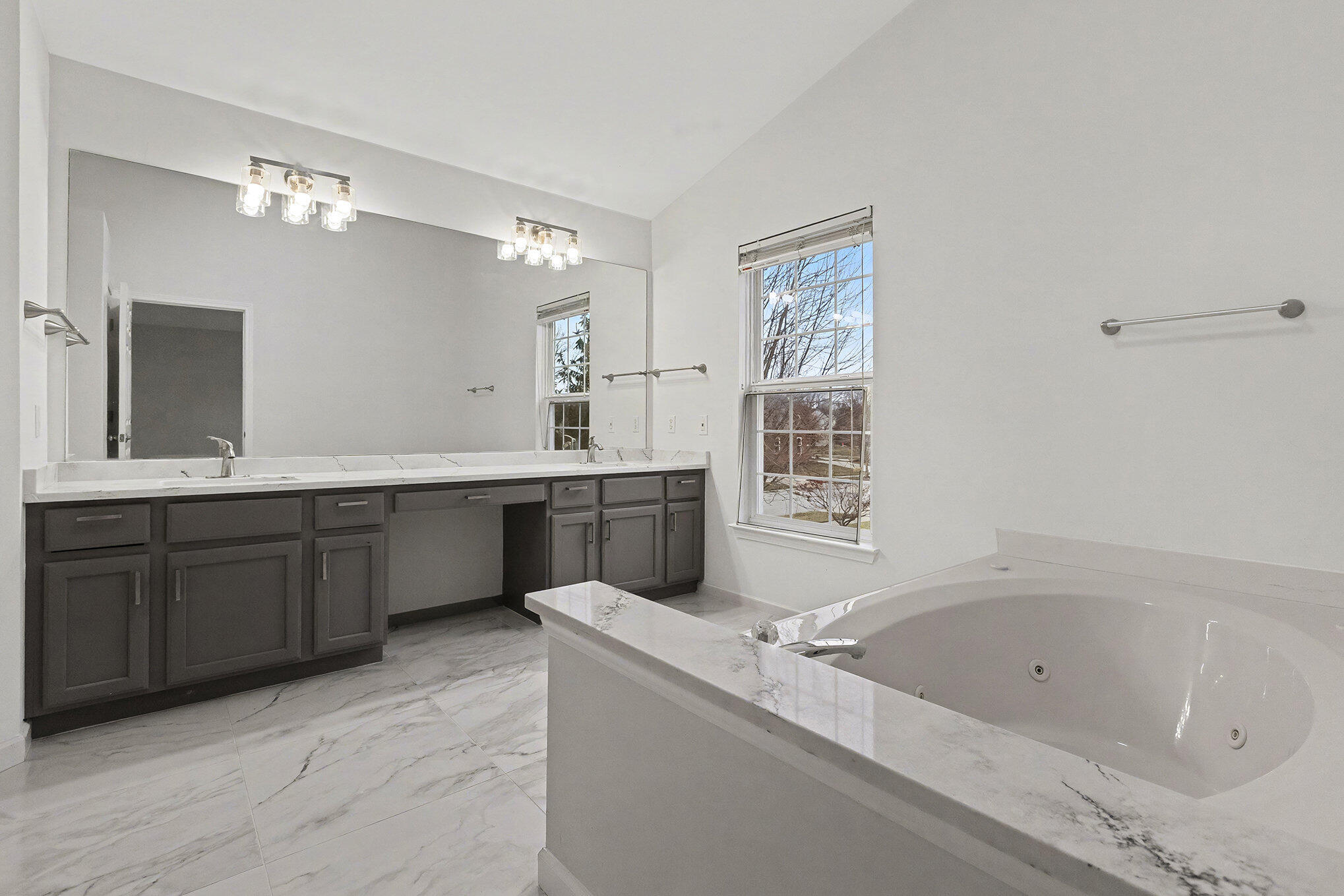 Ypsilanti, Michigan, 48197, United States, 4 Bedrooms Bedrooms, ,3 BathroomsBathrooms,Residential,For Sale,2009071