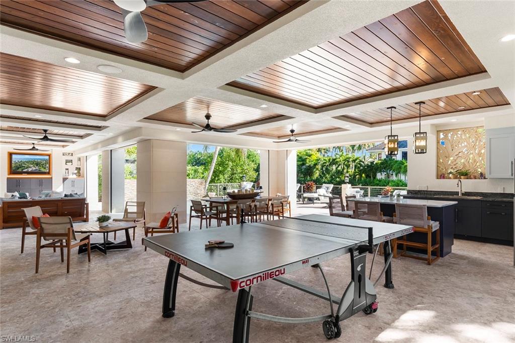 Naples, Florida, 34102, United States, 5 Bedrooms Bedrooms, ,6 BathroomsBathrooms,Residential,For Sale,1993468