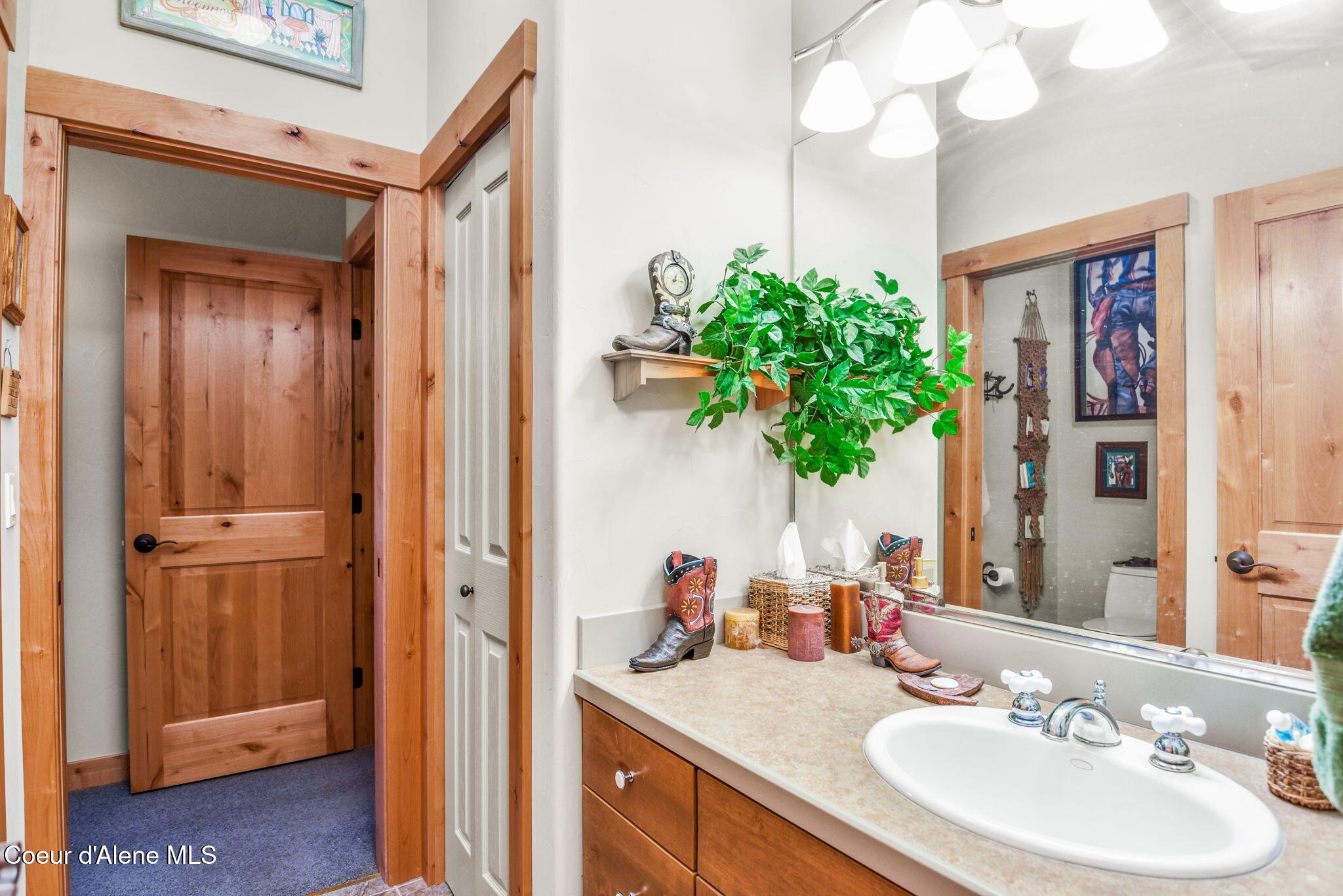 Harrison, Idaho, 83833, United States, 5 Bedrooms Bedrooms, ,4 BathroomsBathrooms,Residential,For Sale,2033781