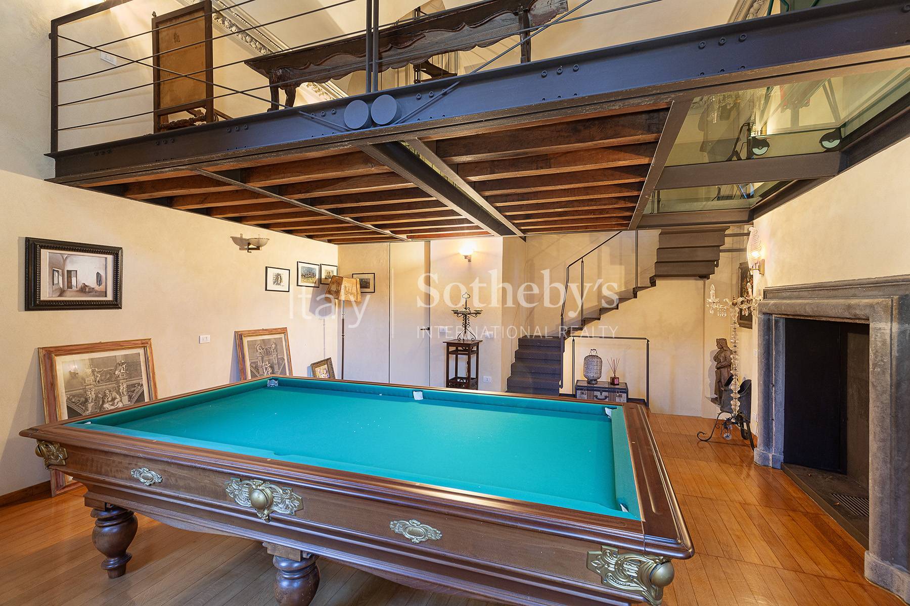  Exclusive residence with frescoes in a historic palace - 物件實景