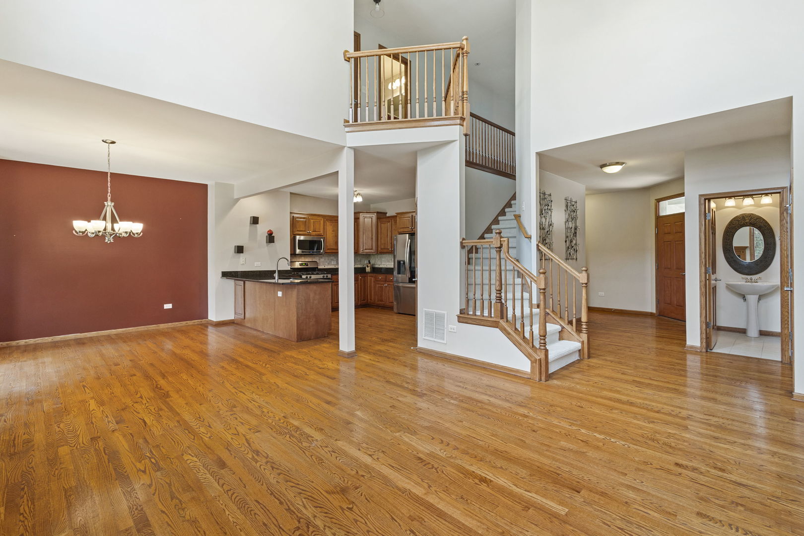 Orland Park, Illinois, 60467, United States, 3 Bedrooms Bedrooms, ,4 BathroomsBathrooms,Residential,For Sale,1960786