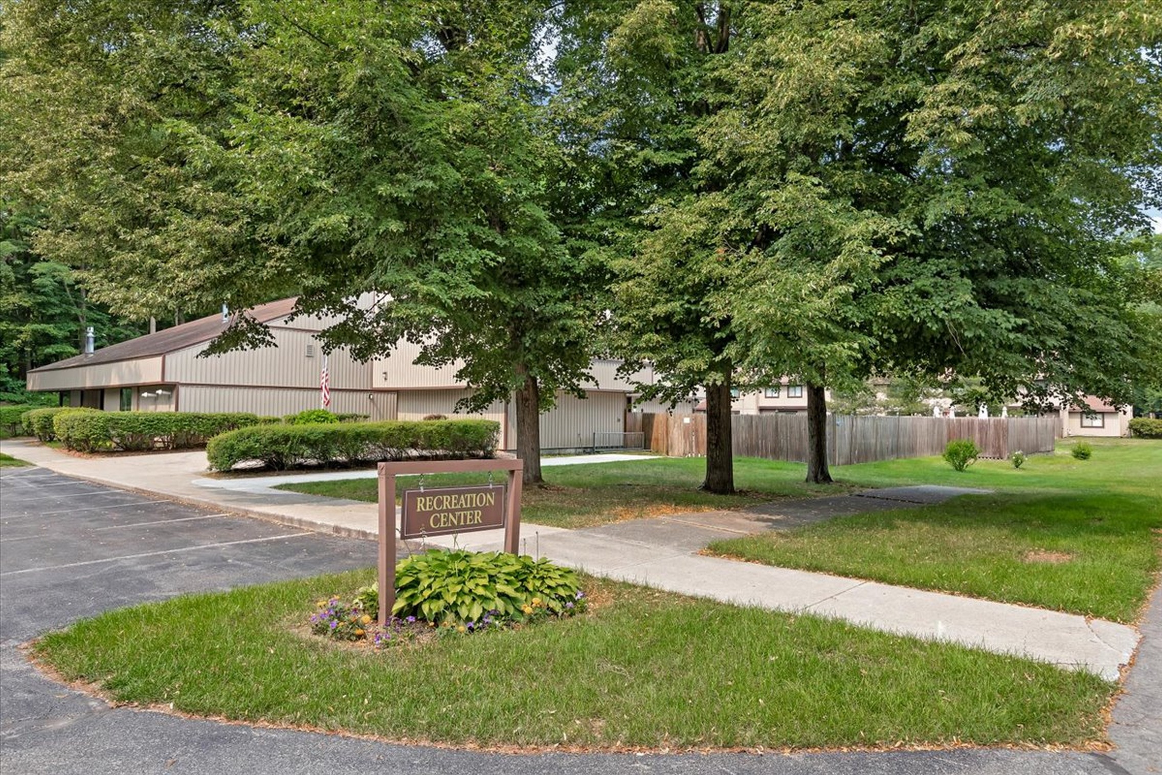  113 Knollwood Terrace, Albany, NY, 12203 - 物件實景