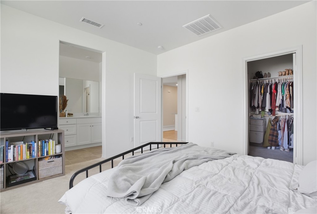 Hemet, California, 92545, United States, 3 Bedrooms Bedrooms, ,2 BathroomsBathrooms,Residential,For Sale,1950235
