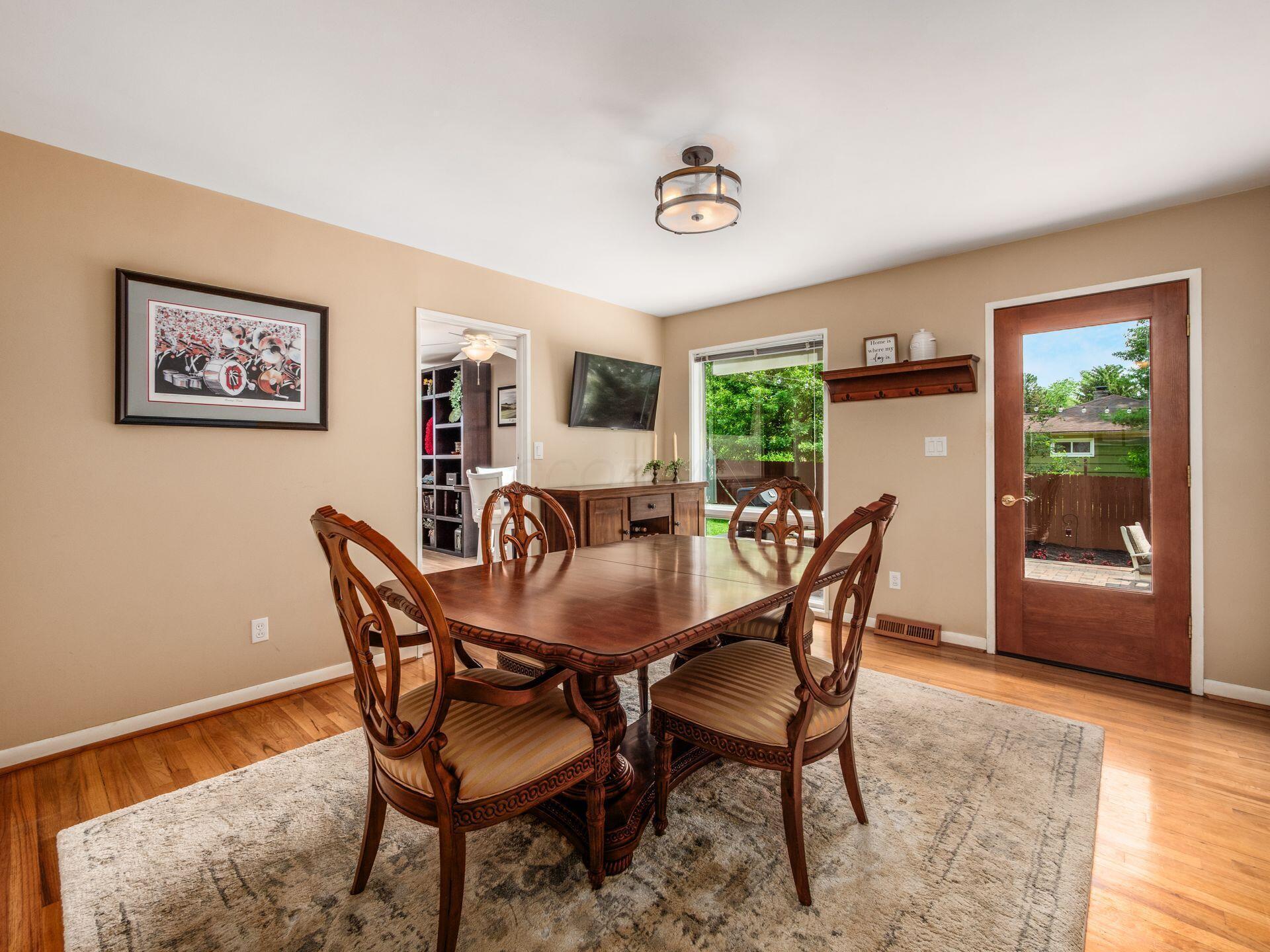 Upper Arlington, Ohio, 43221, United States, 3 Bedrooms Bedrooms, ,2 BathroomsBathrooms,Residential,For Sale,1911210