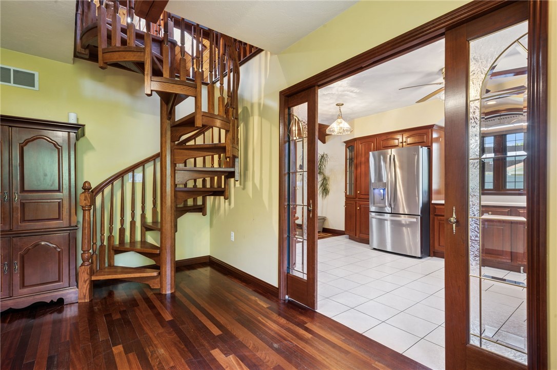 North Huntingdon, Pennsylvania, 15642, United States, 3 Bedrooms Bedrooms, ,3 BathroomsBathrooms,Residential,For Sale,1980425