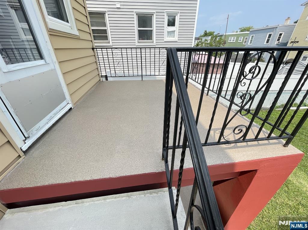 Kearny, New Jersey, 07032, United States, 3 Bedrooms Bedrooms, ,2 BathroomsBathrooms,Residential,For Sale,1852357