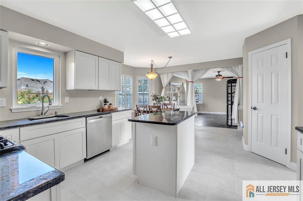 South River, New Jersey, 08882, United States, 4 Bedrooms Bedrooms, ,3 BathroomsBathrooms,Residential,For Sale,1940787