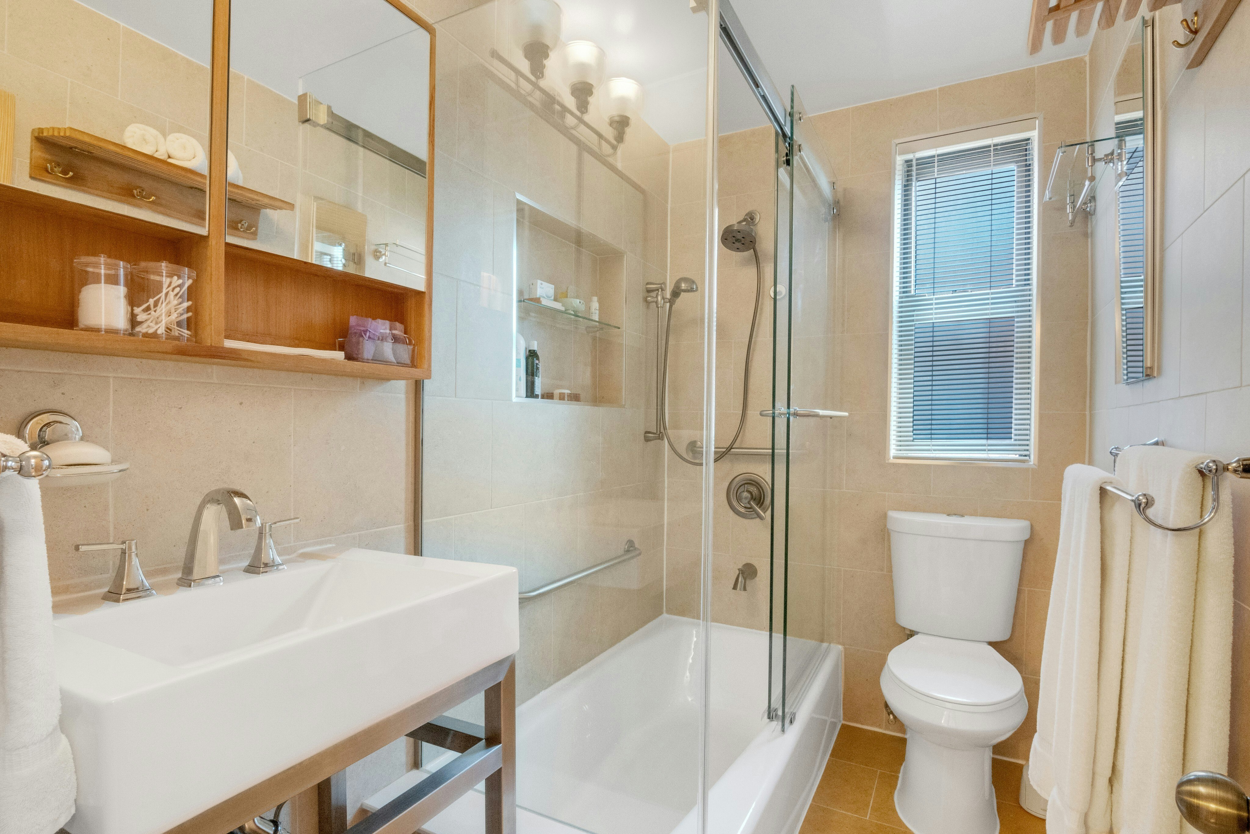  445 West 240th St, #6A, Bronx, NY 10463 - 物件實景