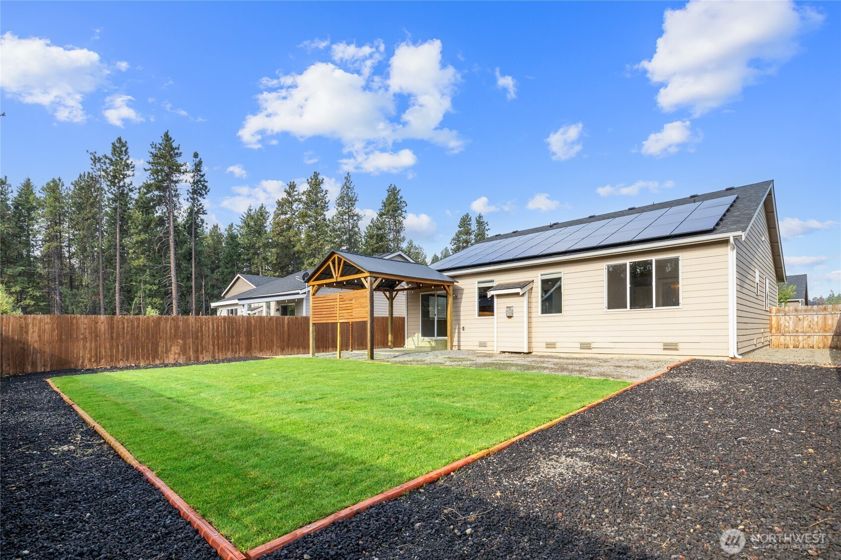Cle Elum, Washington, 98922, United States, 3 Bedrooms Bedrooms, ,1 BathroomBathrooms,Residential,For Sale,1935300
