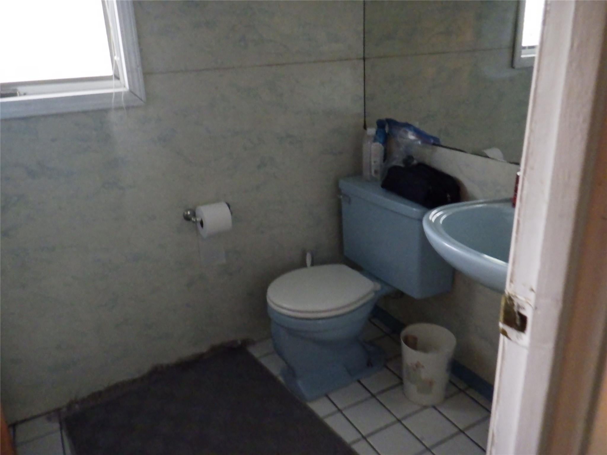 Centereach, New York, 11720, United States, 5 Bedrooms Bedrooms, ,4 BathroomsBathrooms,Residential,For Sale,1944834