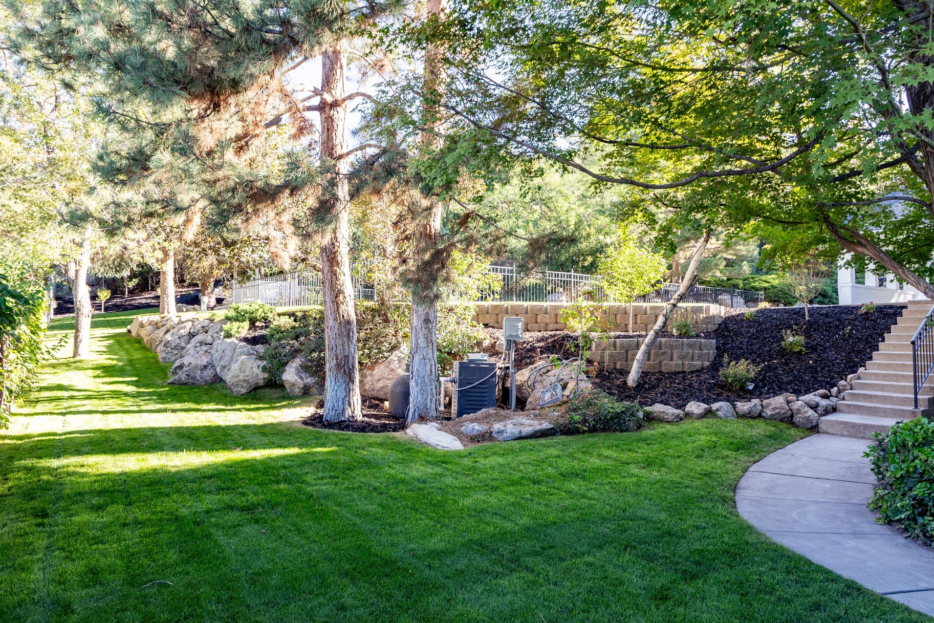  Fully Remodeled Colonial in Prestigious Federal Heights on a Large ~3/4 acre lot - 物件實景
