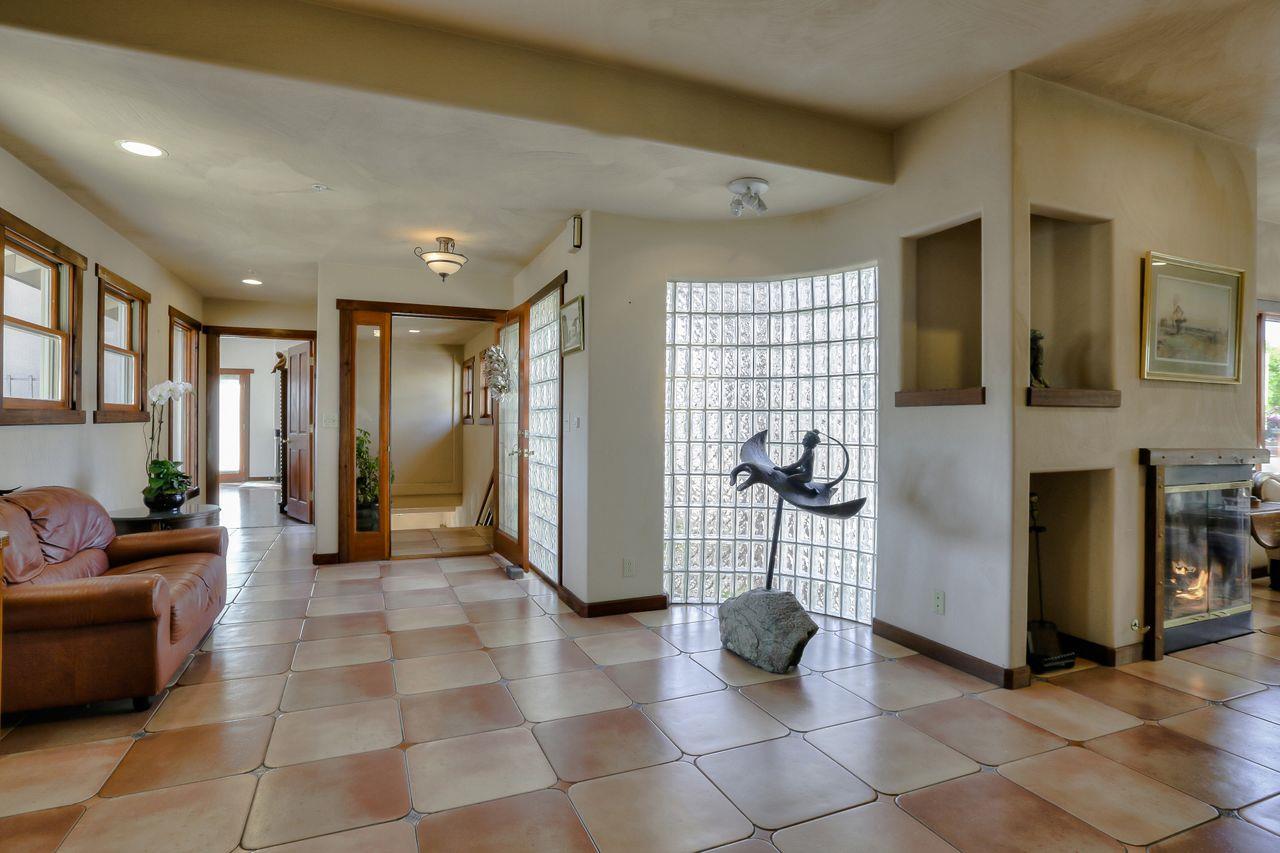 Half Moon Bay, California, 94019, United States, 3 Bedrooms Bedrooms, ,3 BathroomsBathrooms,Residential,For Sale,1996858