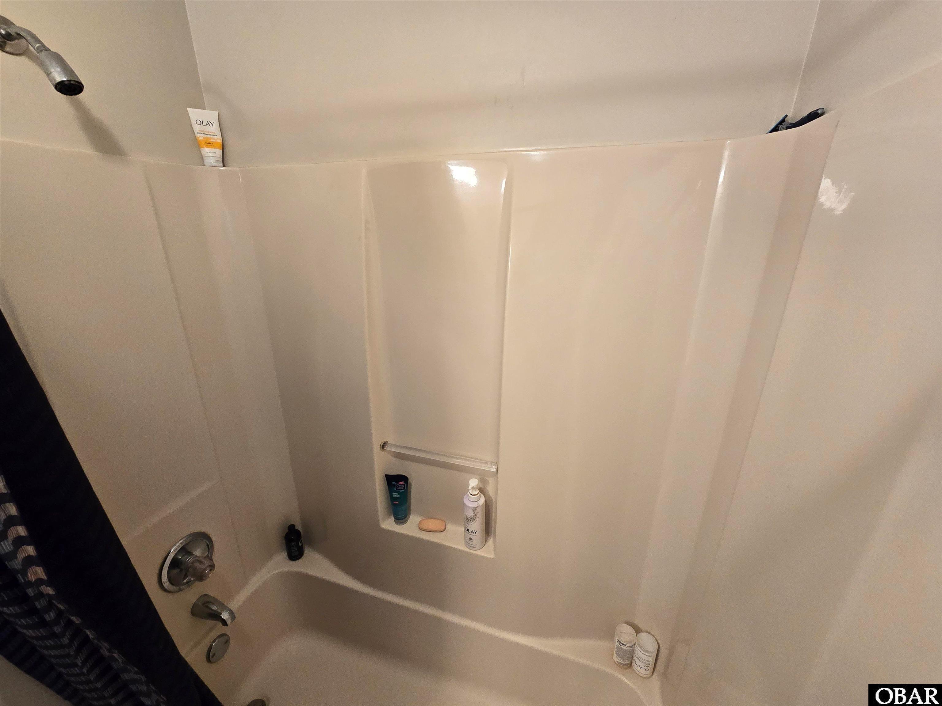 Nags Head, North Carolina, 27959, United States, 3 Bedrooms Bedrooms, ,2 BathroomsBathrooms,Residential,For Sale,1968789