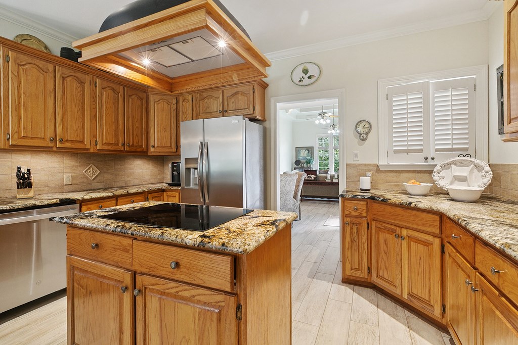 Carriere, Mississippi, 39426, United States, 4 Bedrooms Bedrooms, ,4 BathroomsBathrooms,Residential,For Sale,1961083