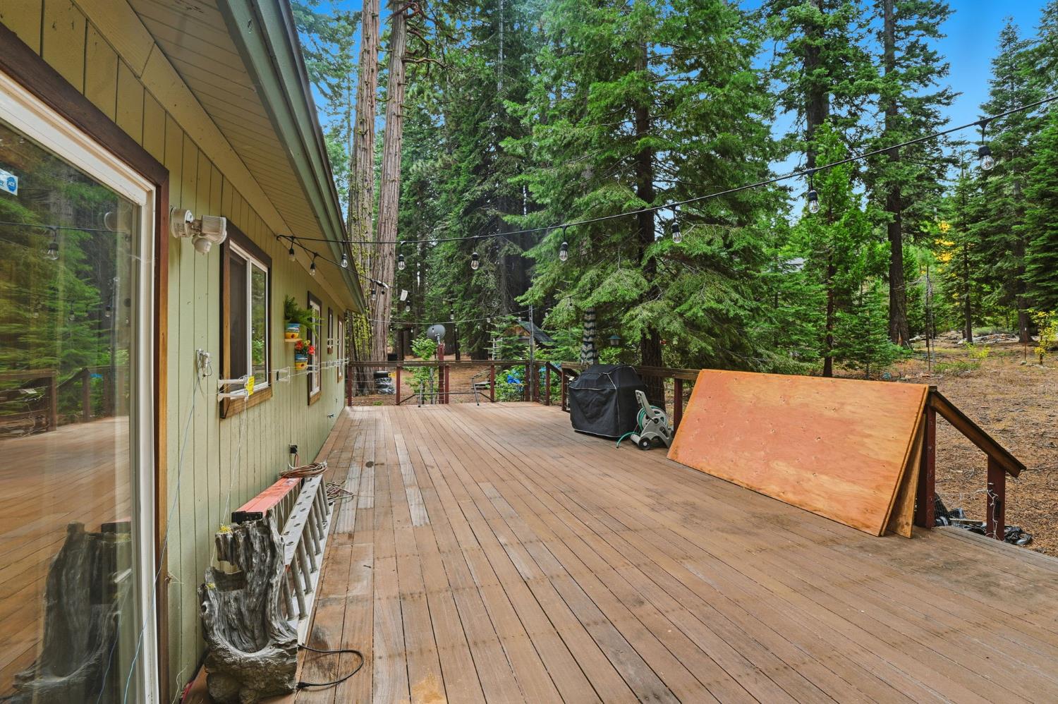 Tahoma, California, 96142, United States, 4 Bedrooms Bedrooms, ,2 BathroomsBathrooms,Residential,For Sale,2003437