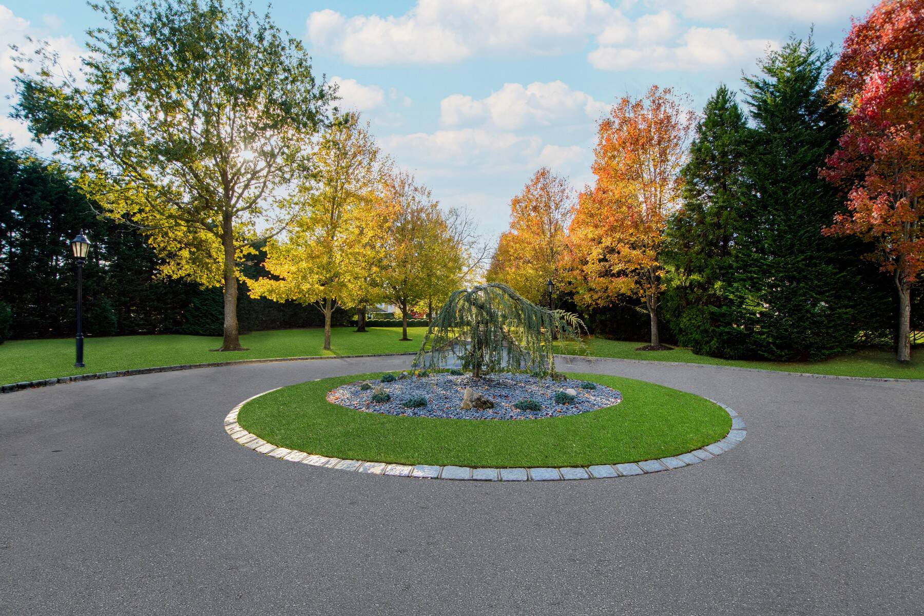  Southampton Village Designer