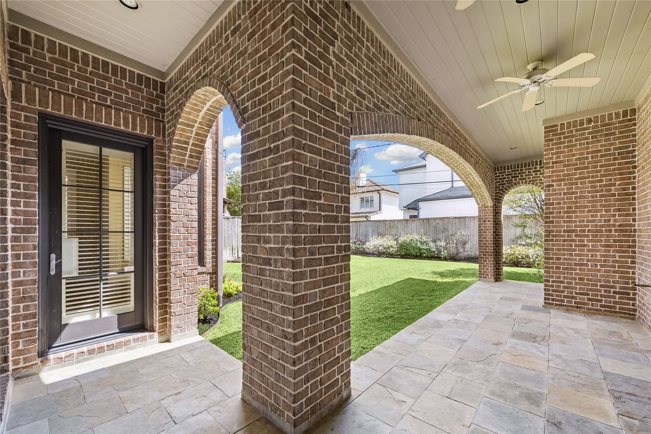  4005 Piping Rock Lane - 物件實景