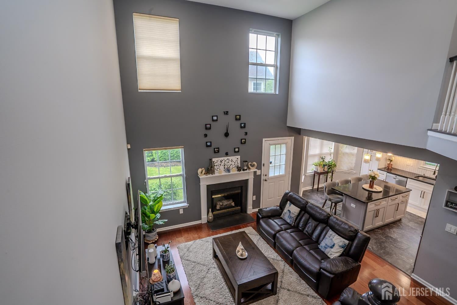 North Brunswick, New Jersey, 08902, United States, 3 Bedrooms Bedrooms, ,3 BathroomsBathrooms,Residential,For Sale,1937029