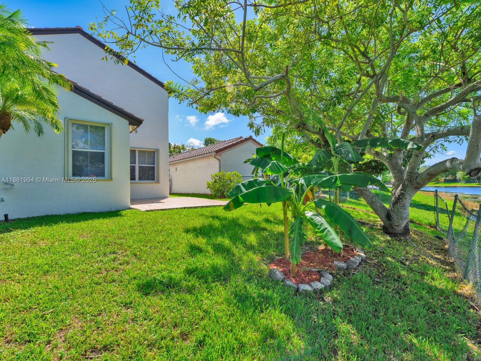 Pembroke Pines, Florida, 33029, United States, 3 Bedrooms Bedrooms, ,3 BathroomsBathrooms,Residential,For Sale,1923091