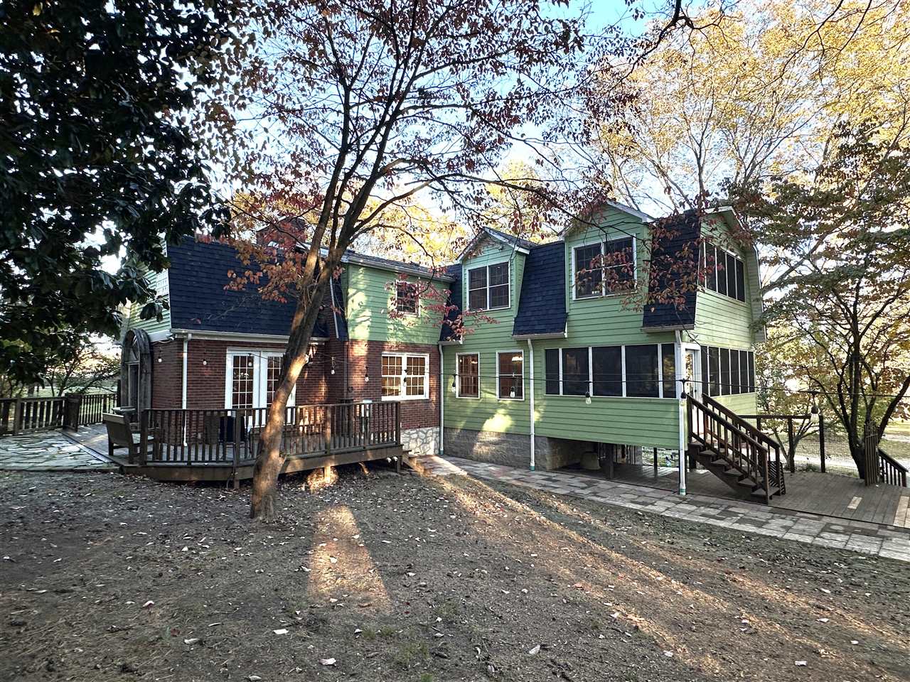 Bowling Green, Kentucky, 42103, United States, 4 Bedrooms Bedrooms, ,5 BathroomsBathrooms,Residential,For Sale,1991633