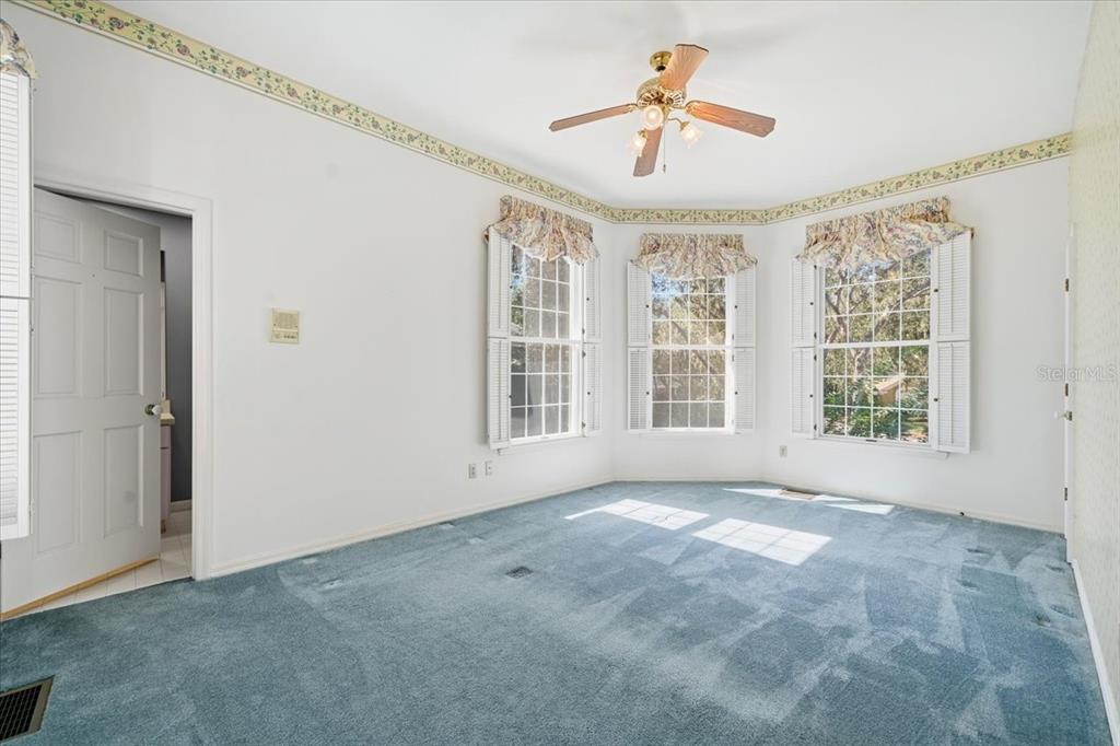 Tampa, Florida, 33647, United States, 4 Bedrooms Bedrooms, ,6 BathroomsBathrooms,Residential,For Sale,1989549