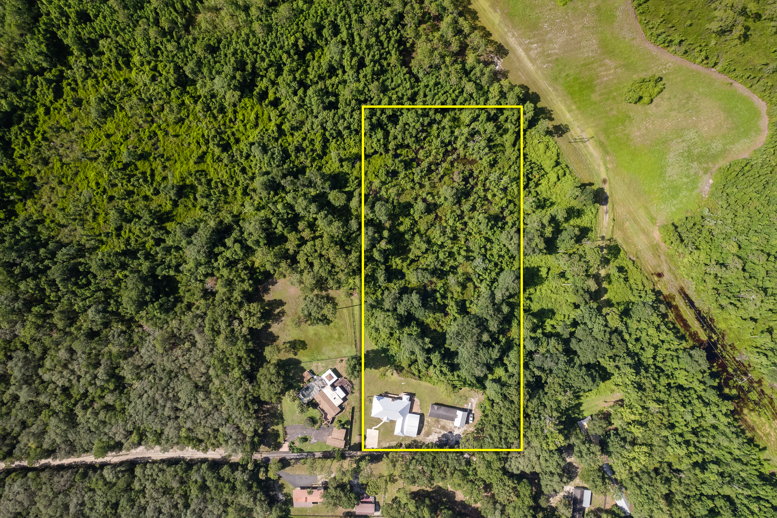 Hawthorne, Florida, 32640, United States, 5 Bedrooms Bedrooms, ,2 BathroomsBathrooms,Residential,For Sale,1903674