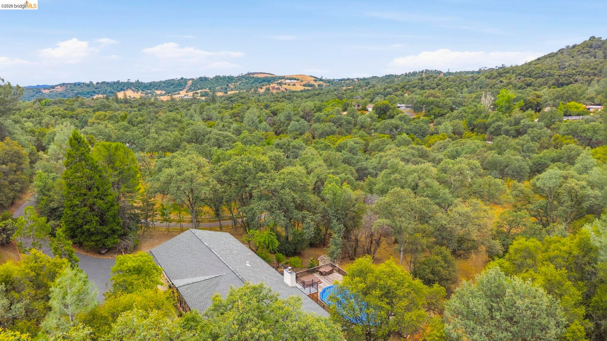 Sonora, California, 95370, United States, 4 Bedrooms Bedrooms, ,2 BathroomsBathrooms,Residential,For Sale,2049184