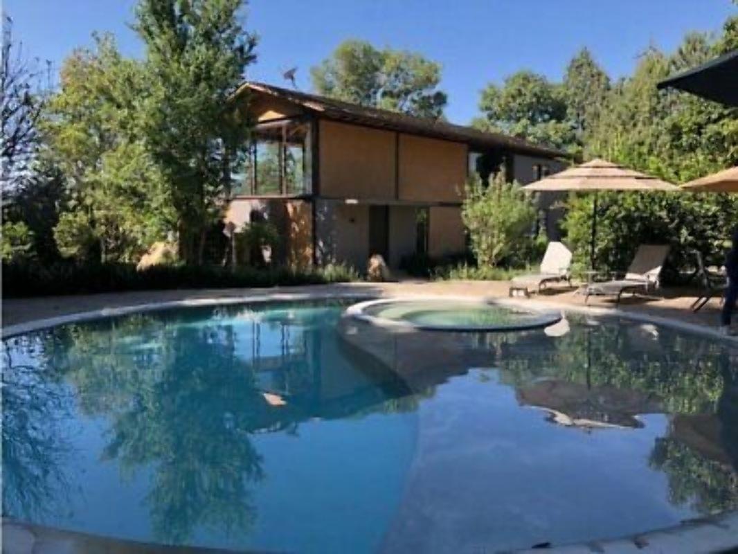 Valle de Bravo, Estado de México, 51200, Mexico, 3 Bedrooms Bedrooms, ,3 BathroomsBathrooms,Residential,For Sale,1738879