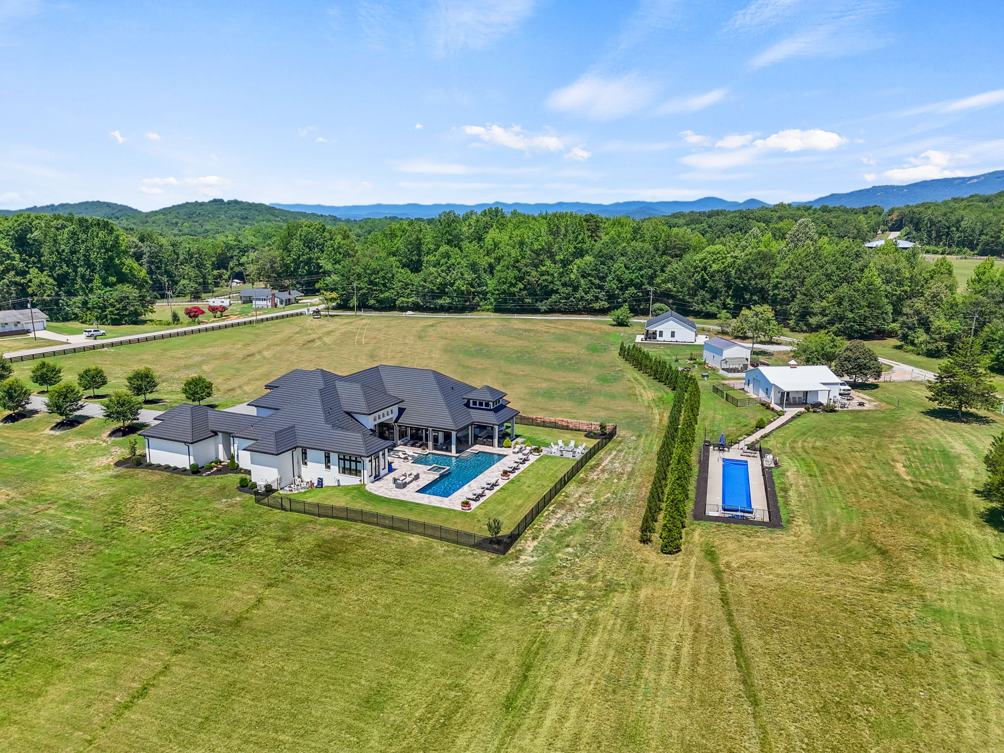  4988 Jordan Road, Greer, SC 29651 - 物件實景