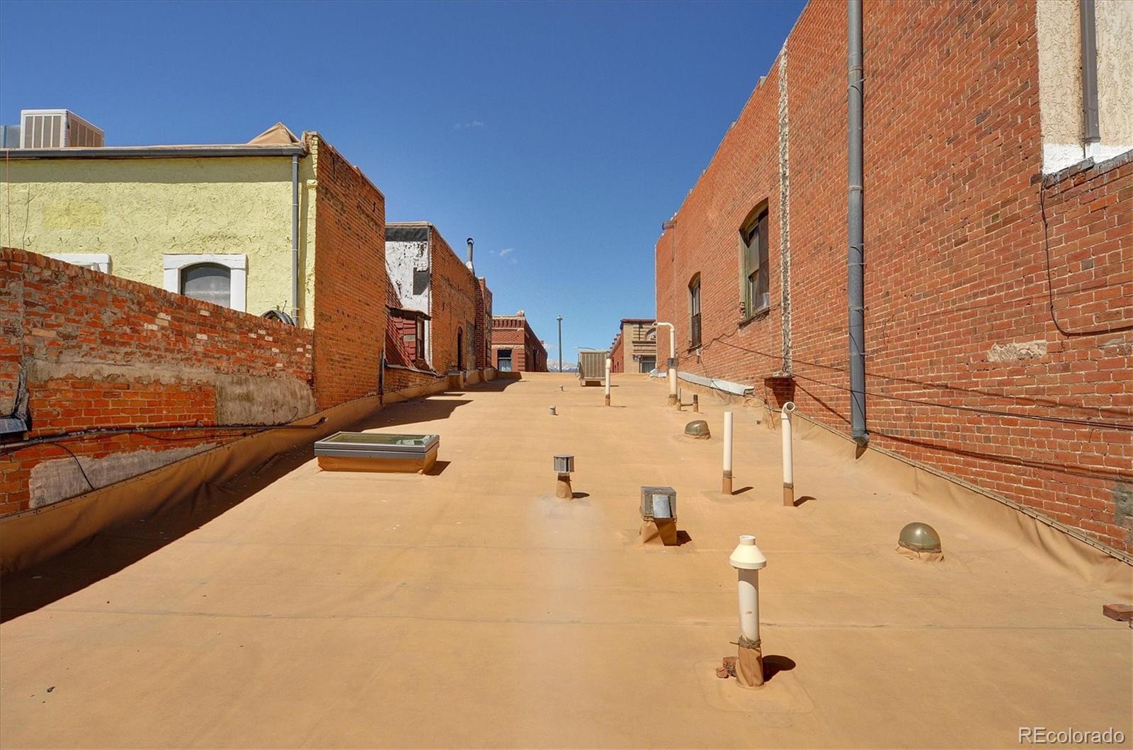 Salida, Colorado, 81201, United States, 3 Bedrooms Bedrooms, ,1 BathroomBathrooms,Residential,For Sale,2044056