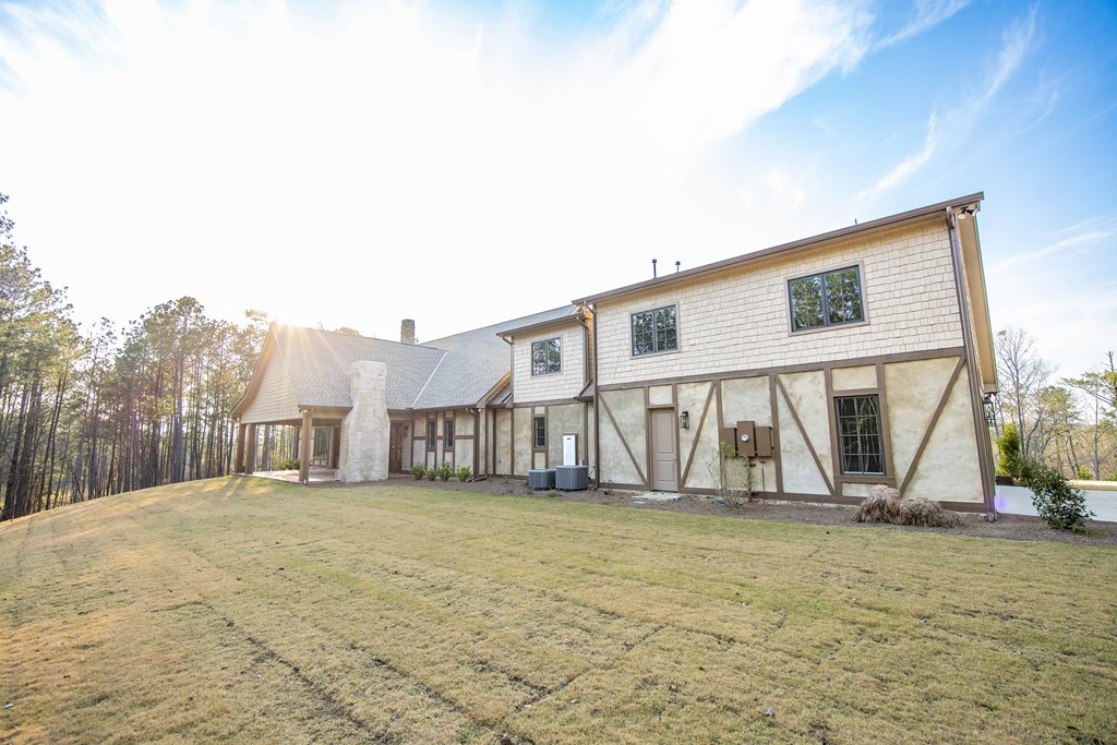 Columbus, Georgia, 31904, United States, 5 Bedrooms Bedrooms, ,5 BathroomsBathrooms,Residential,For Sale,1906061