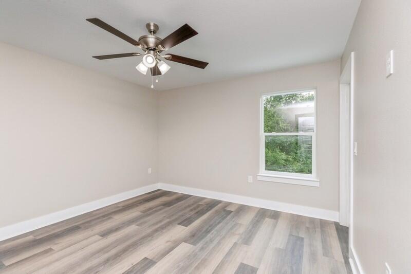 Crestview, Florida, 32539, United States, 4 Bedrooms Bedrooms, ,4 BathroomsBathrooms,Residential,For Sale,1911997