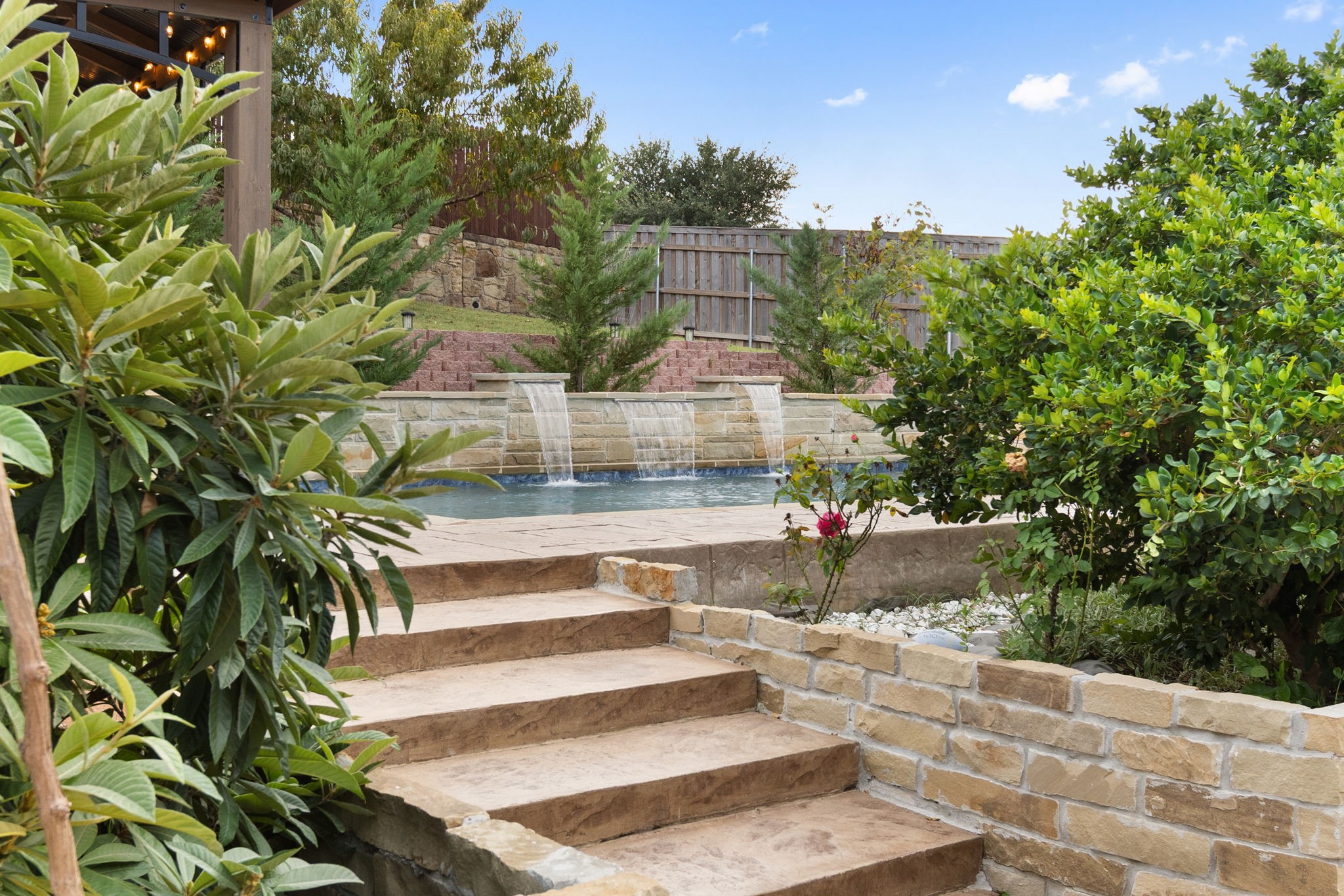 McKinney, Texas, 75071, United States, 5 Bedrooms Bedrooms, ,4 BathroomsBathrooms,Residential,For Sale,1970372