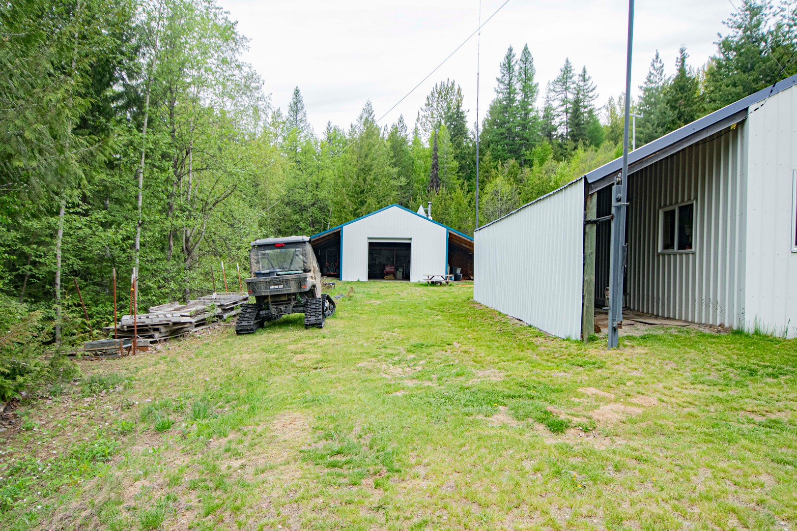 Naples, Idaho, 83847, United States, 2 Bedrooms Bedrooms, ,1 BathroomBathrooms,Residential,For Sale,1979957