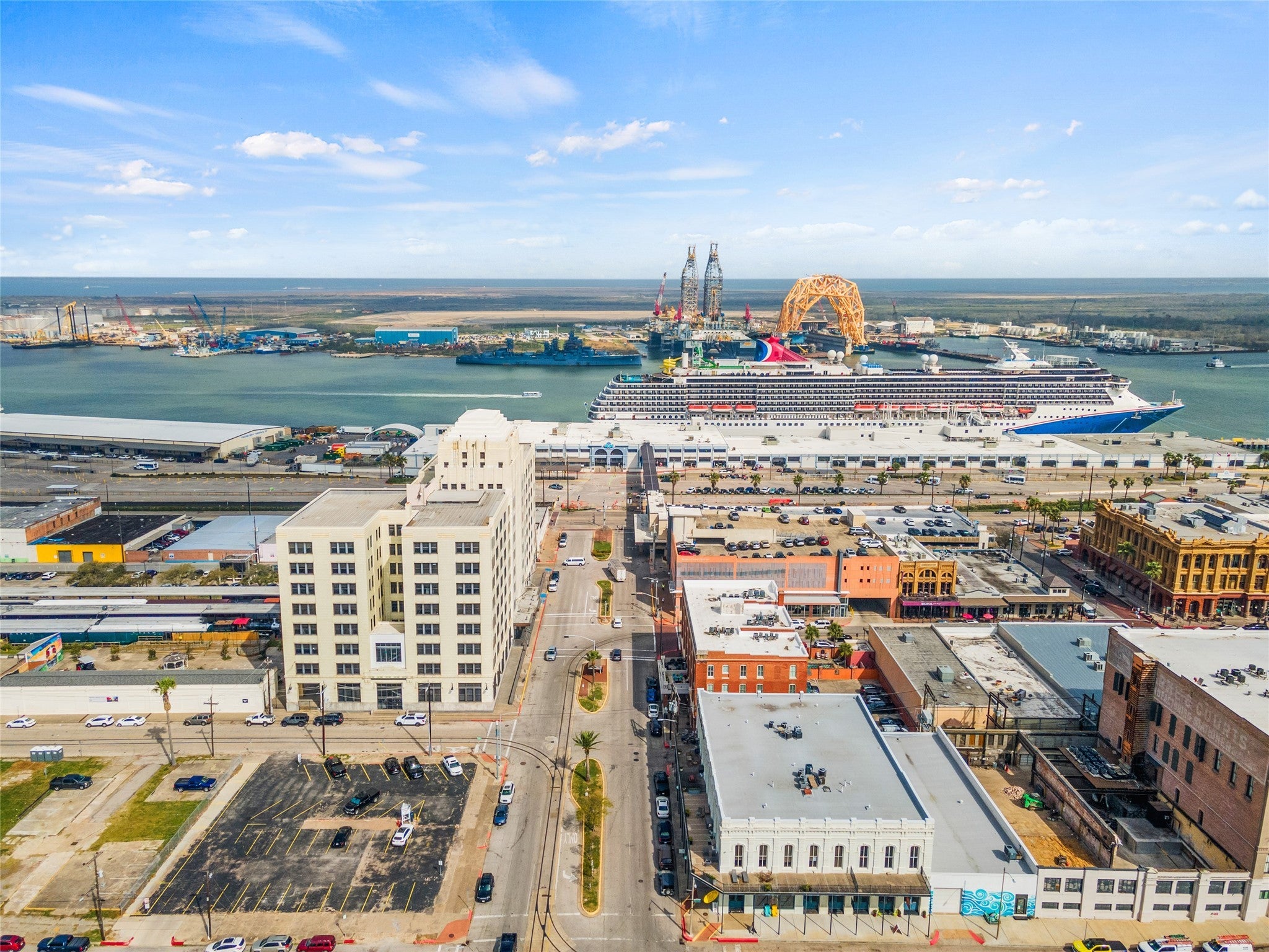 Galveston, Texas, 77550, United States, 1 Bedroom Bedrooms, ,2 BathroomsBathrooms,Residential,For Sale,1743707