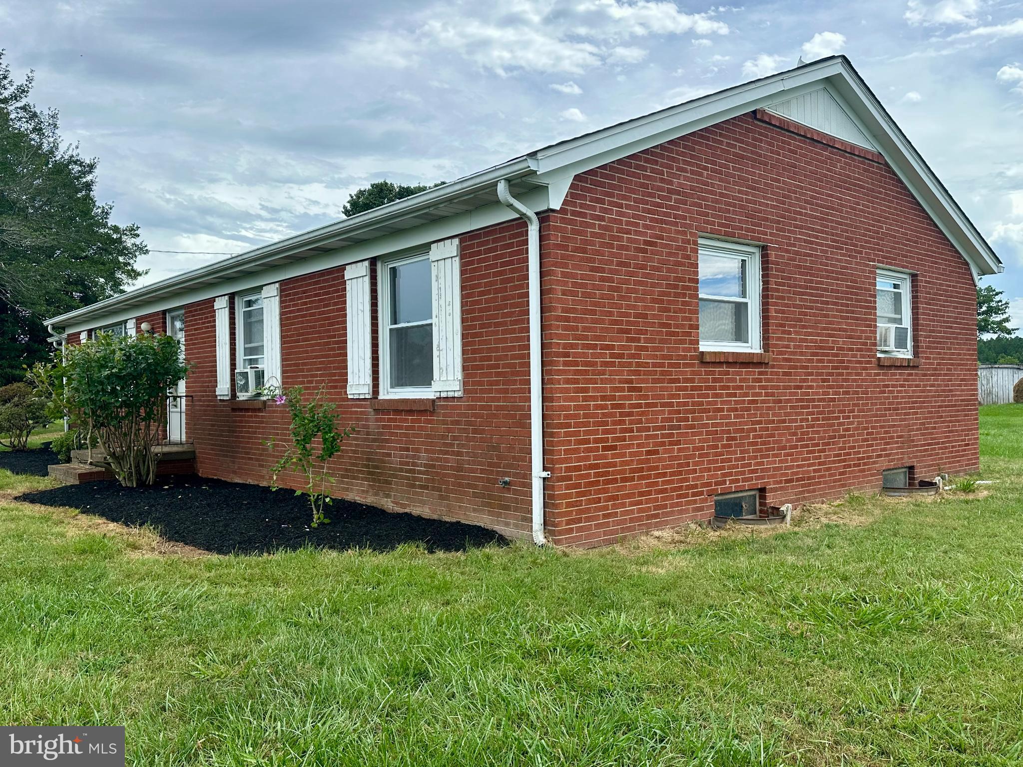 Stevensburg, Virginia, 22741, United States, 3 Bedrooms Bedrooms, ,2 BathroomsBathrooms,Residential,For Sale,1905838
