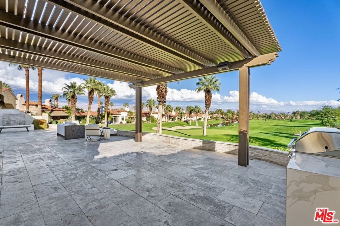 Palm Desert, California, 92211, United States, 3 Bedrooms Bedrooms, ,4 BathroomsBathrooms,Residential,For Sale,1997361