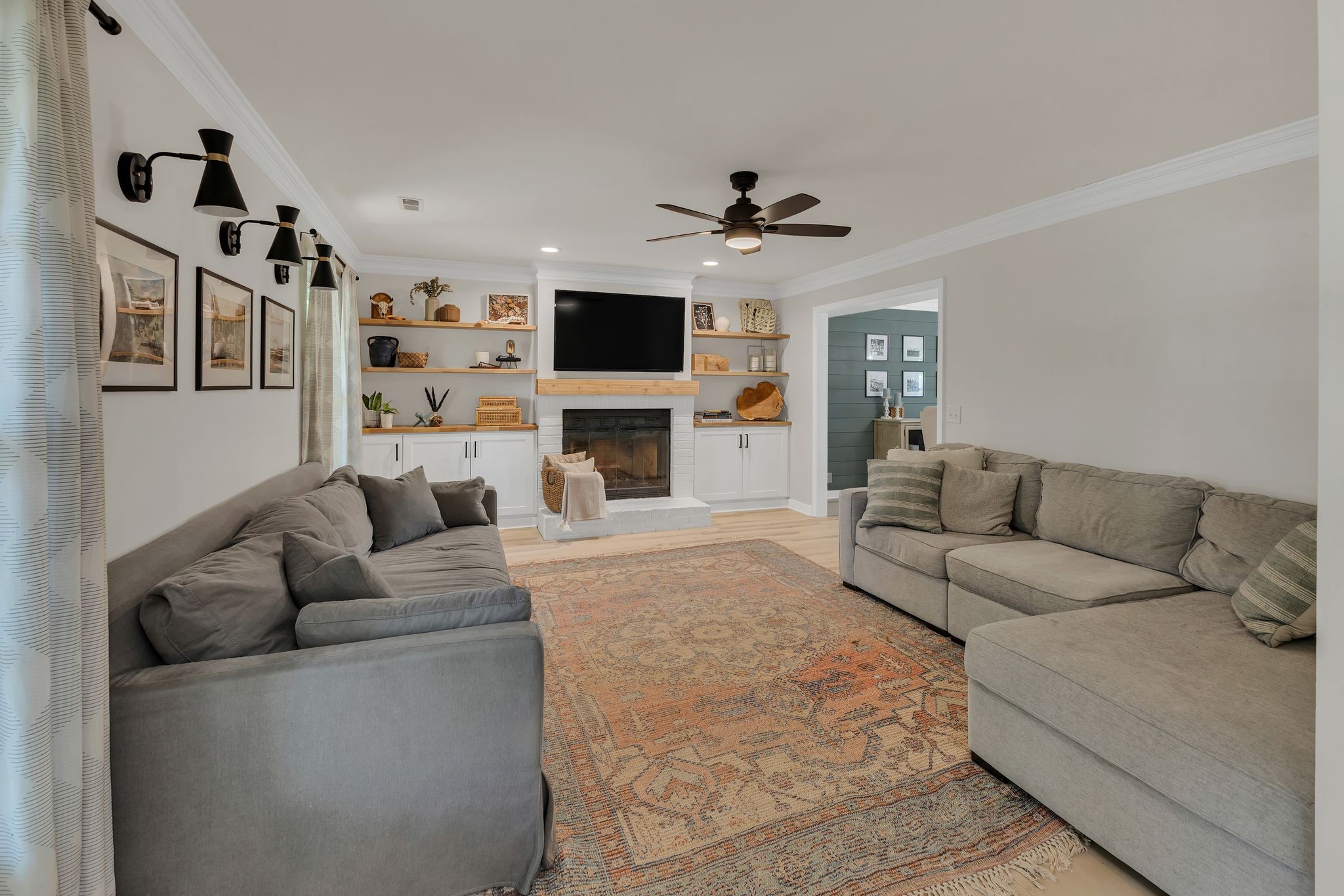 Franklin, Tennessee, 37064, United States, 3 Bedrooms Bedrooms, ,3 BathroomsBathrooms,Residential,For Sale,1874196