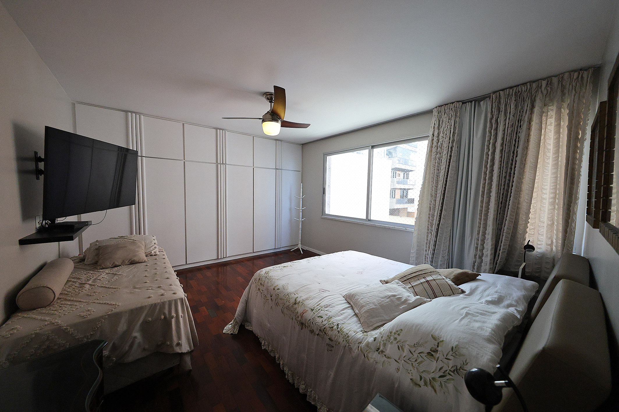  Oceanfront Apartment in a Full-Service Condominium - 物件實景