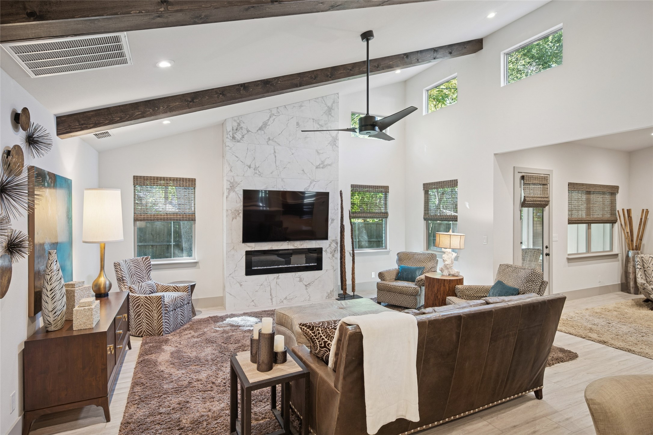 Highland Village, Texas, 75077, United States, 4 Bedrooms Bedrooms, ,3 BathroomsBathrooms,Residential,For Sale,1989492