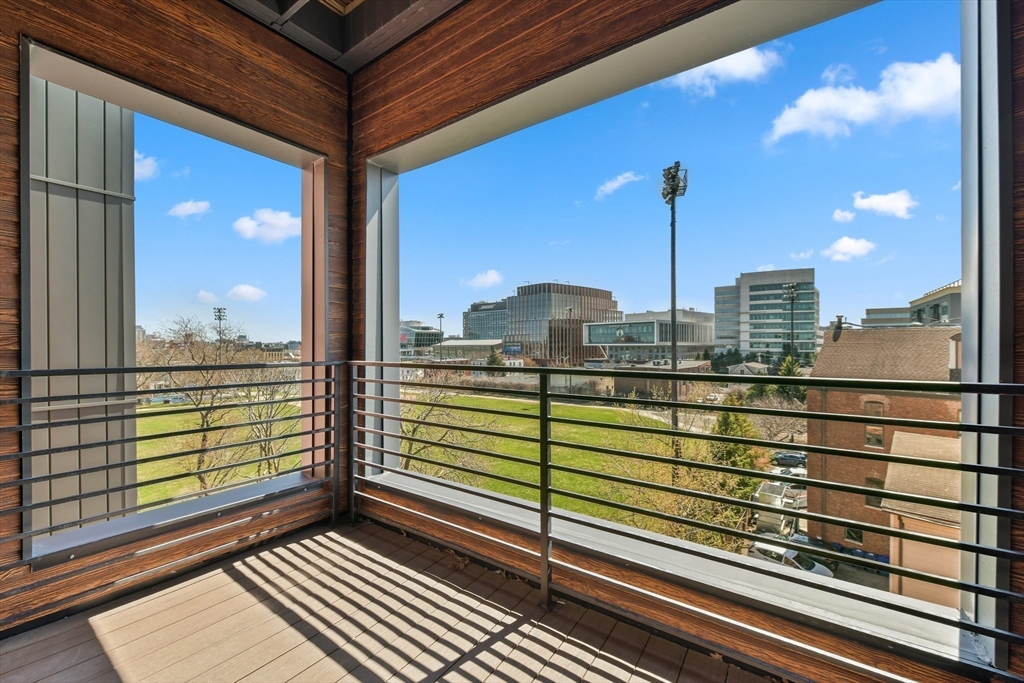 Boston, Massachusetts, 02135, United States, 2 Bedrooms Bedrooms, ,2 BathroomsBathrooms,Residential,For Sale,1873644