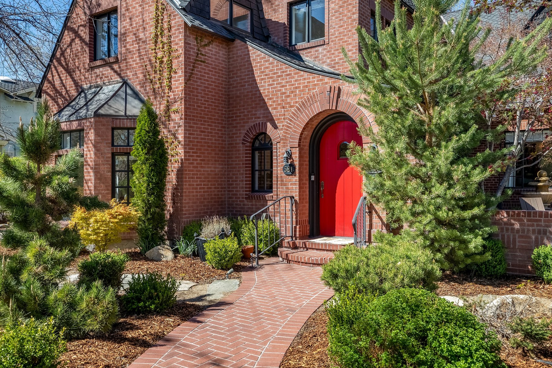  Timeless Architecture. Modern Living. - 物件實景