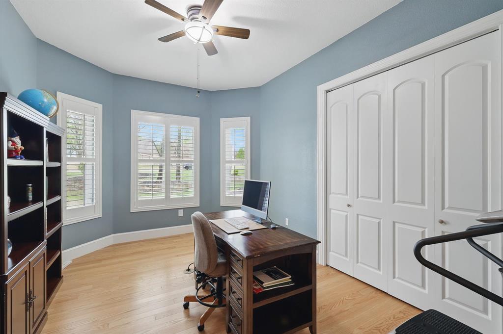 Denton, Texas, 76208, United States, 4 Bedrooms Bedrooms, ,6 BathroomsBathrooms,Residential,For Sale,1980509